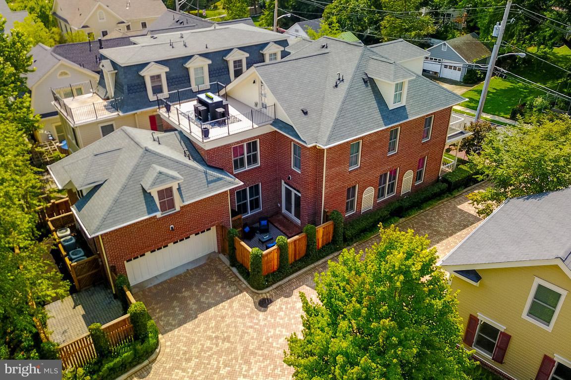 ACTONS LANDING CONDOS - Residential