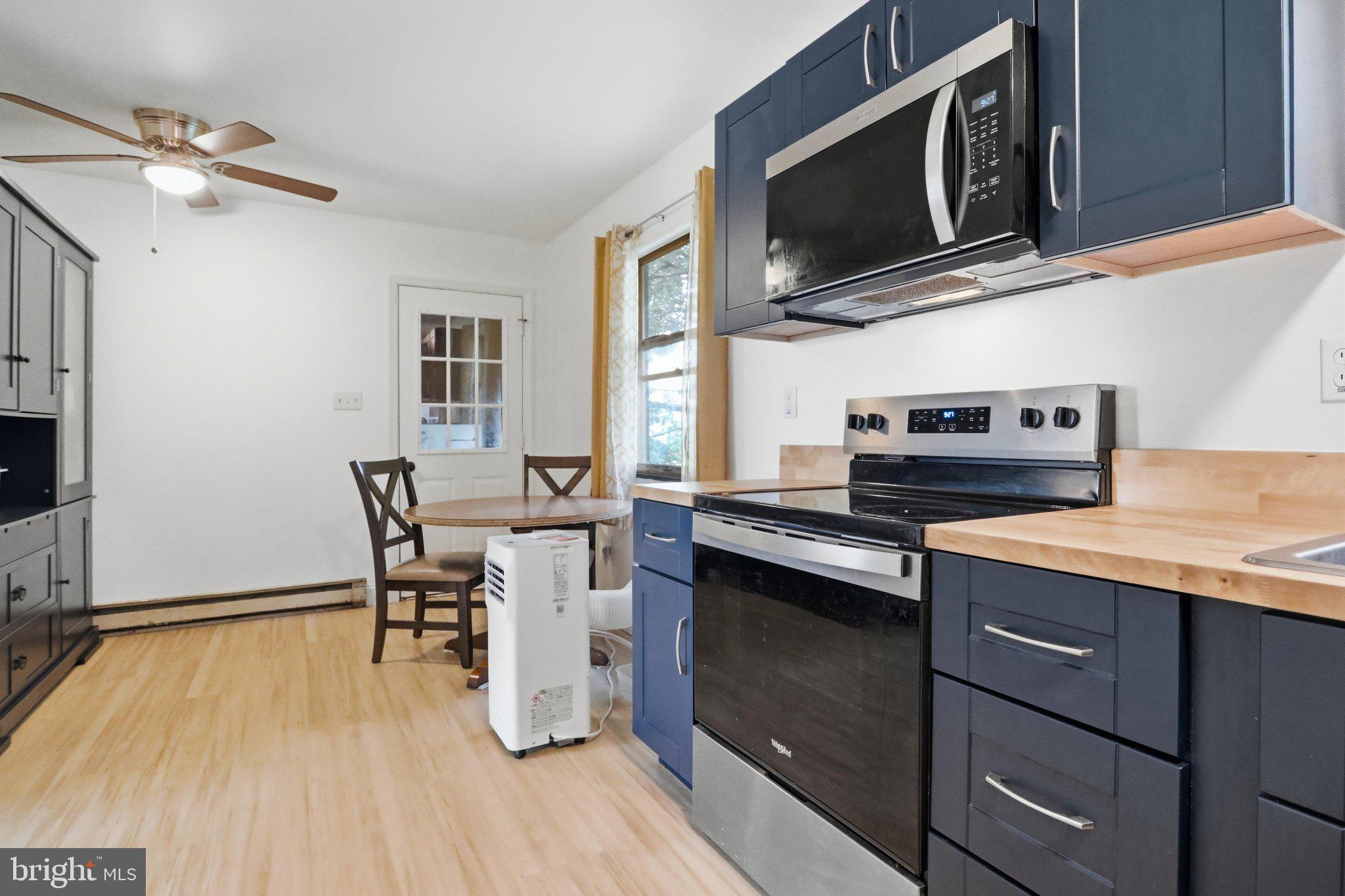 PATRICK HENRY ESTATES - Residential