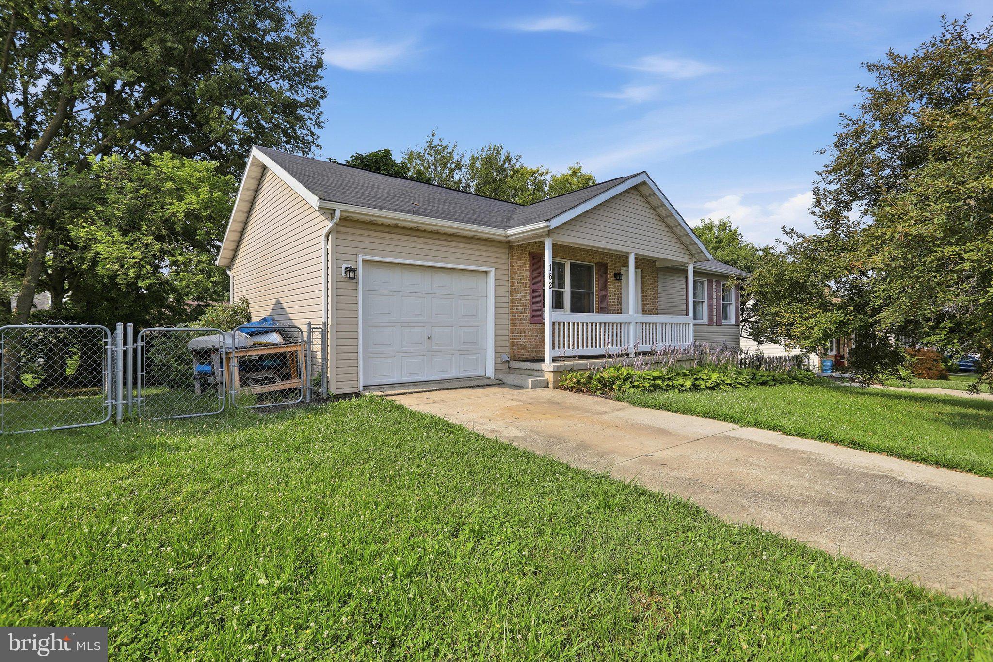 PATRICK HENRY ESTATES - Residential