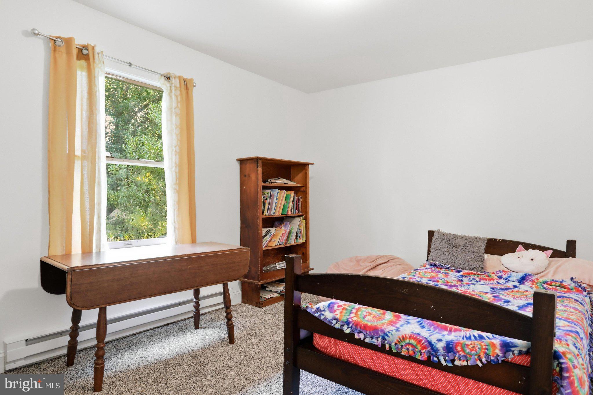 PATRICK HENRY ESTATES - Residential