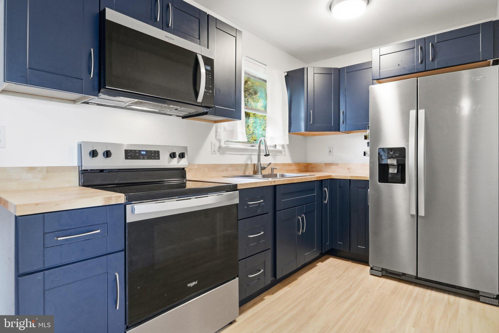 PATRICK HENRY ESTATES - Residential