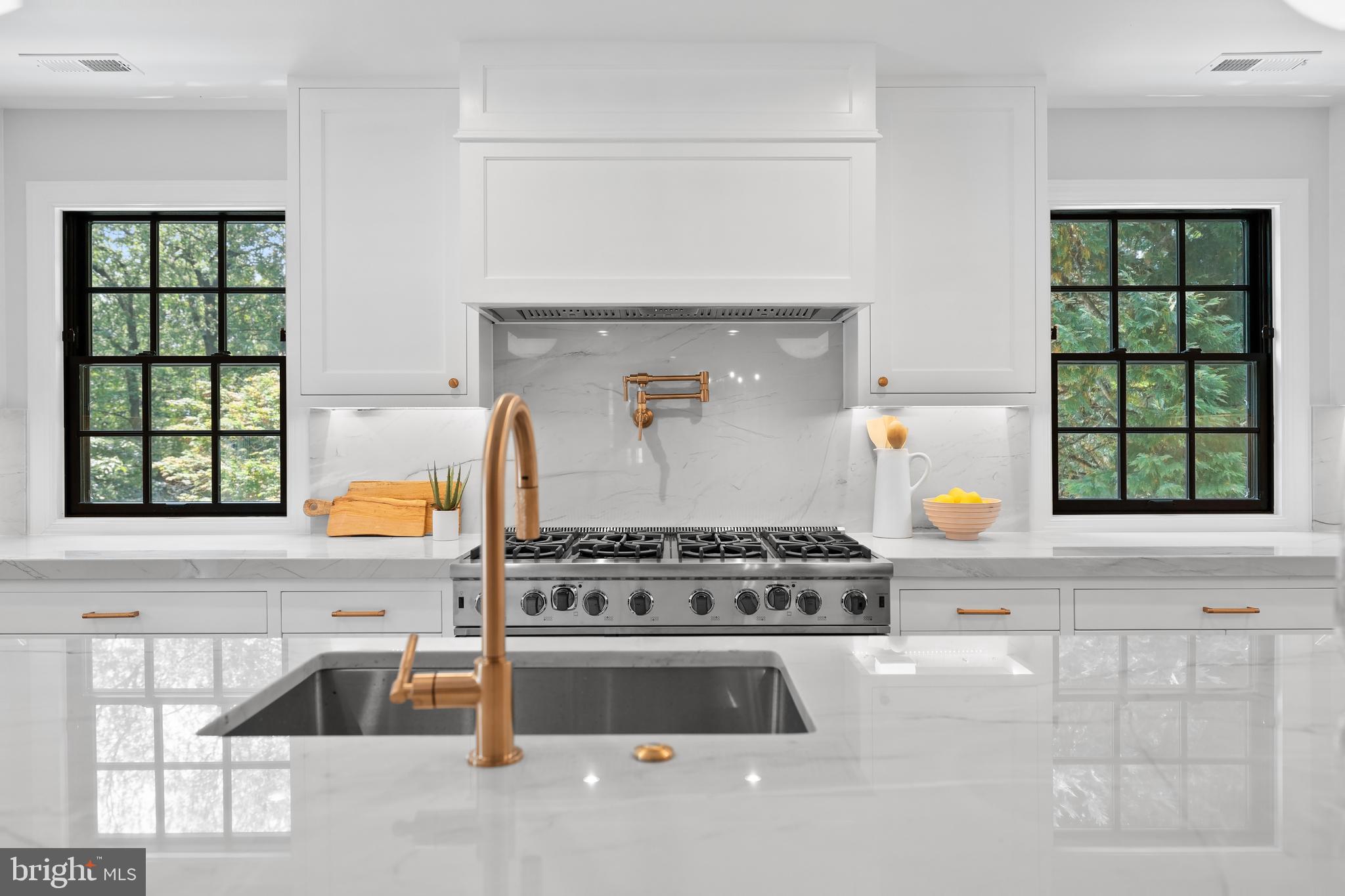 BERKLEY - Residential