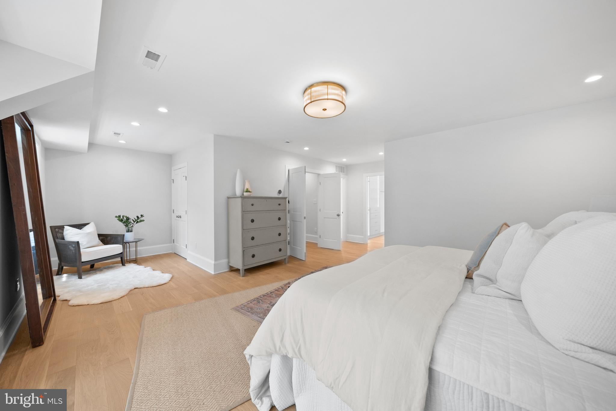 BERKLEY - Residential