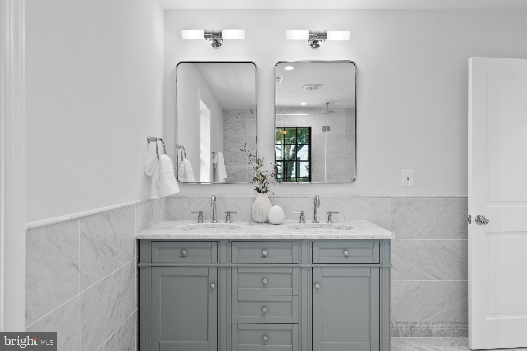BERKLEY - Residential