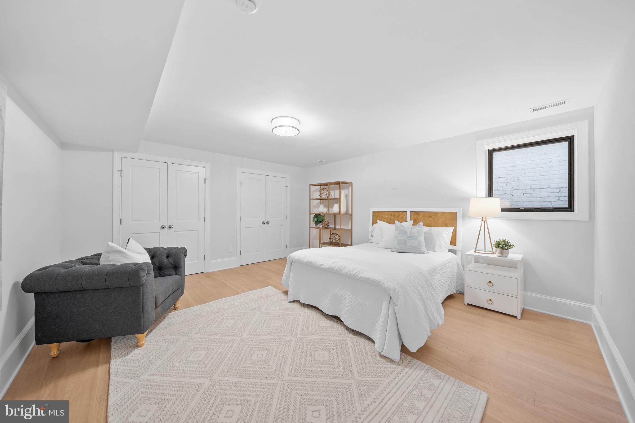 BERKLEY - Residential