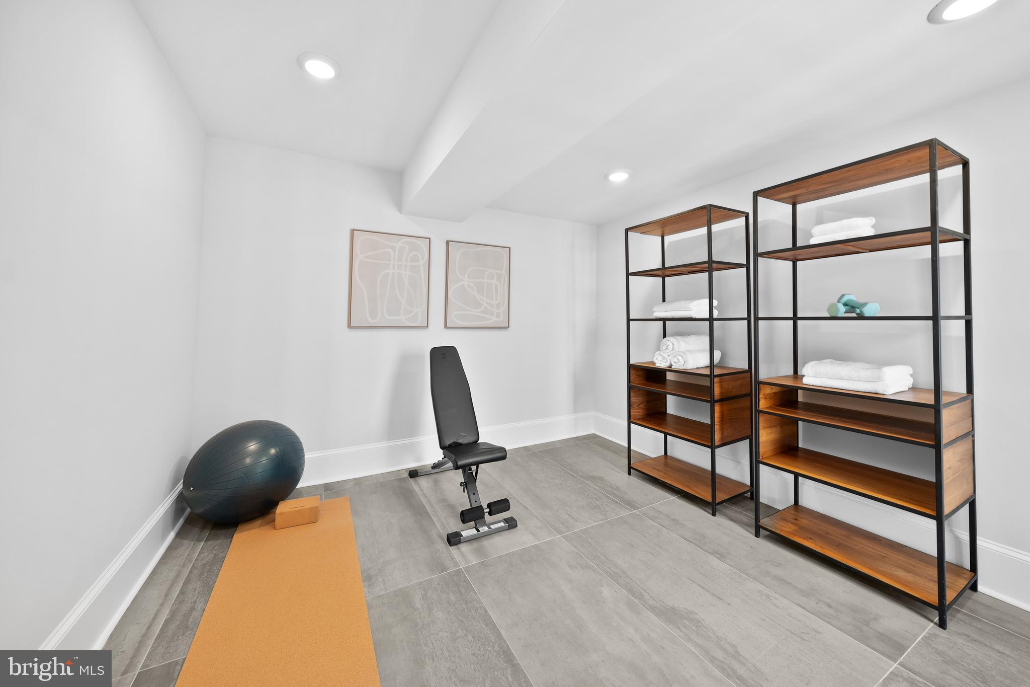 BERKLEY - Residential