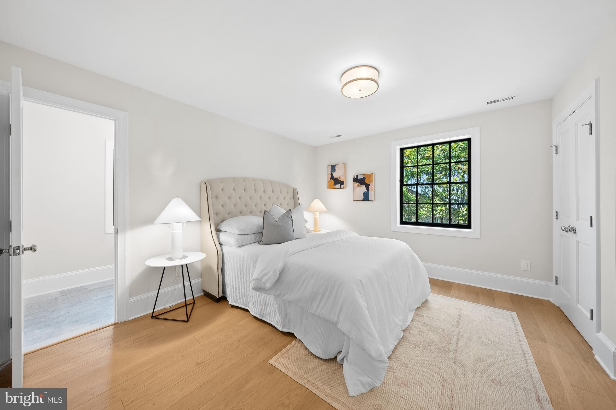 BERKLEY - Residential