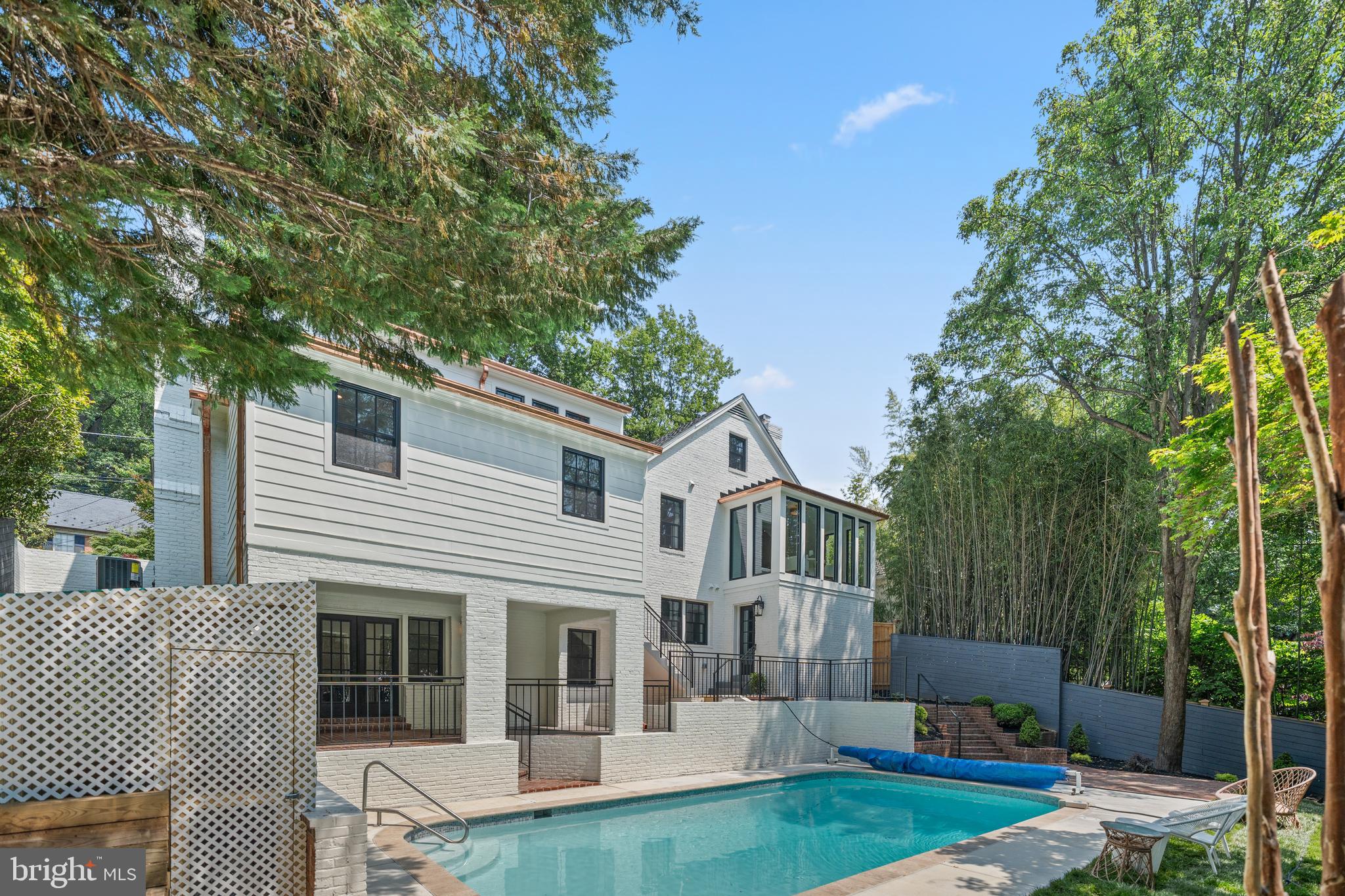 BERKLEY - Residential