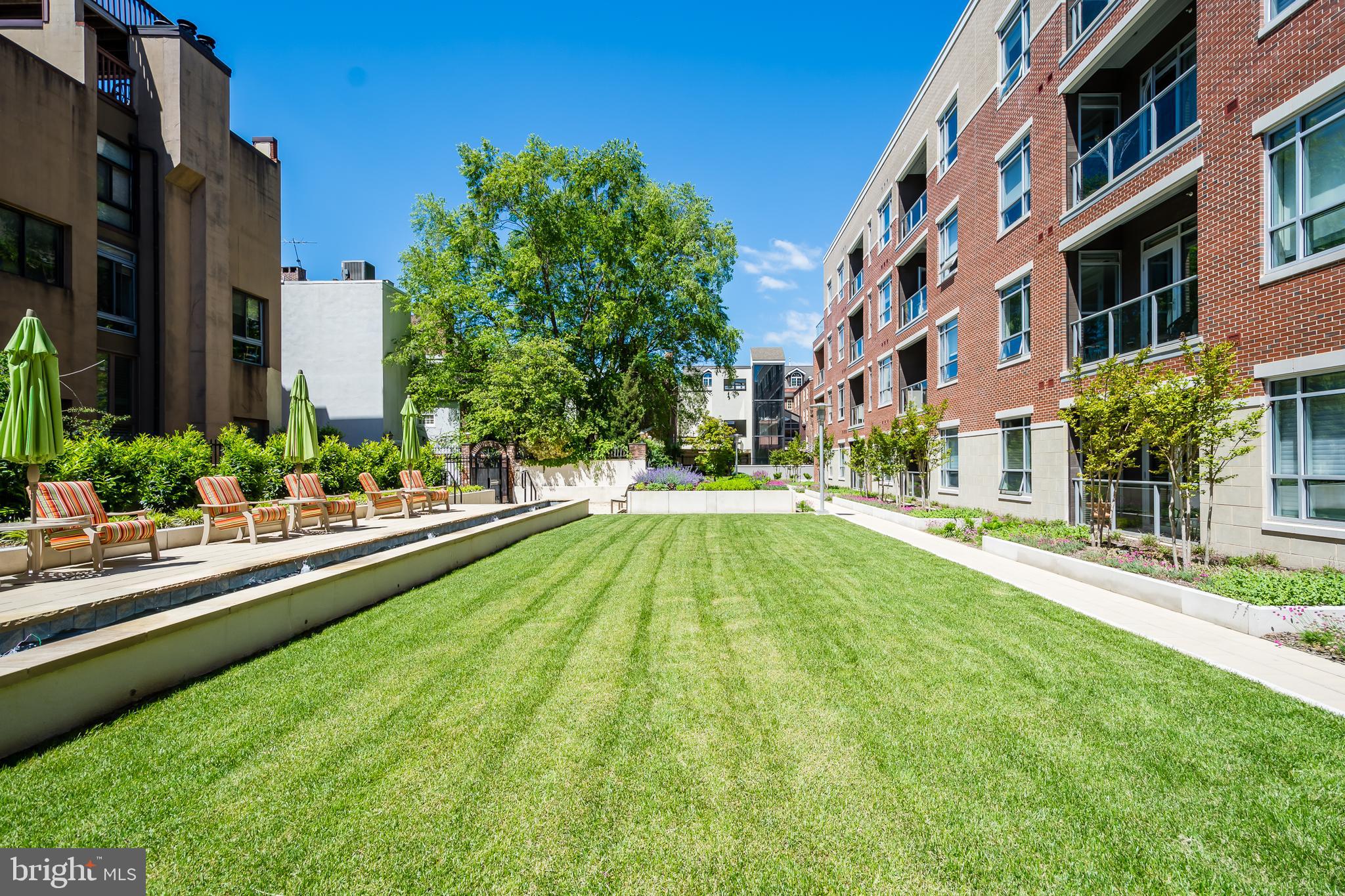 SOCIETY HILL - Residential