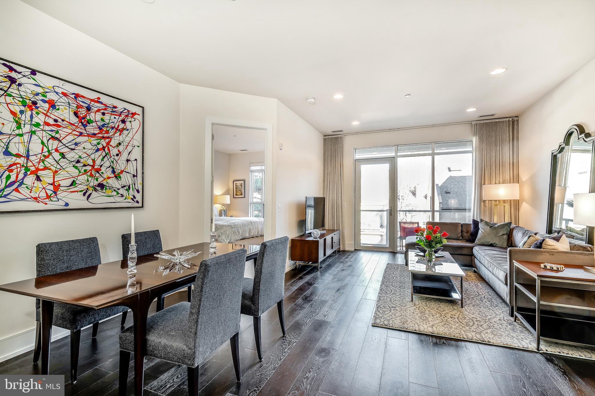 SOCIETY HILL - Residential