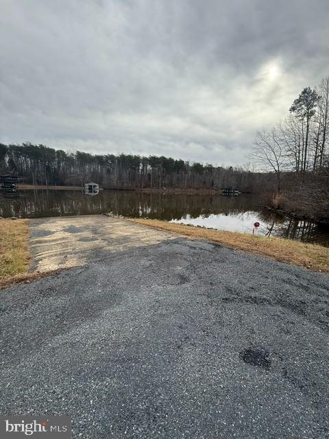 JENNINGS POND - Land