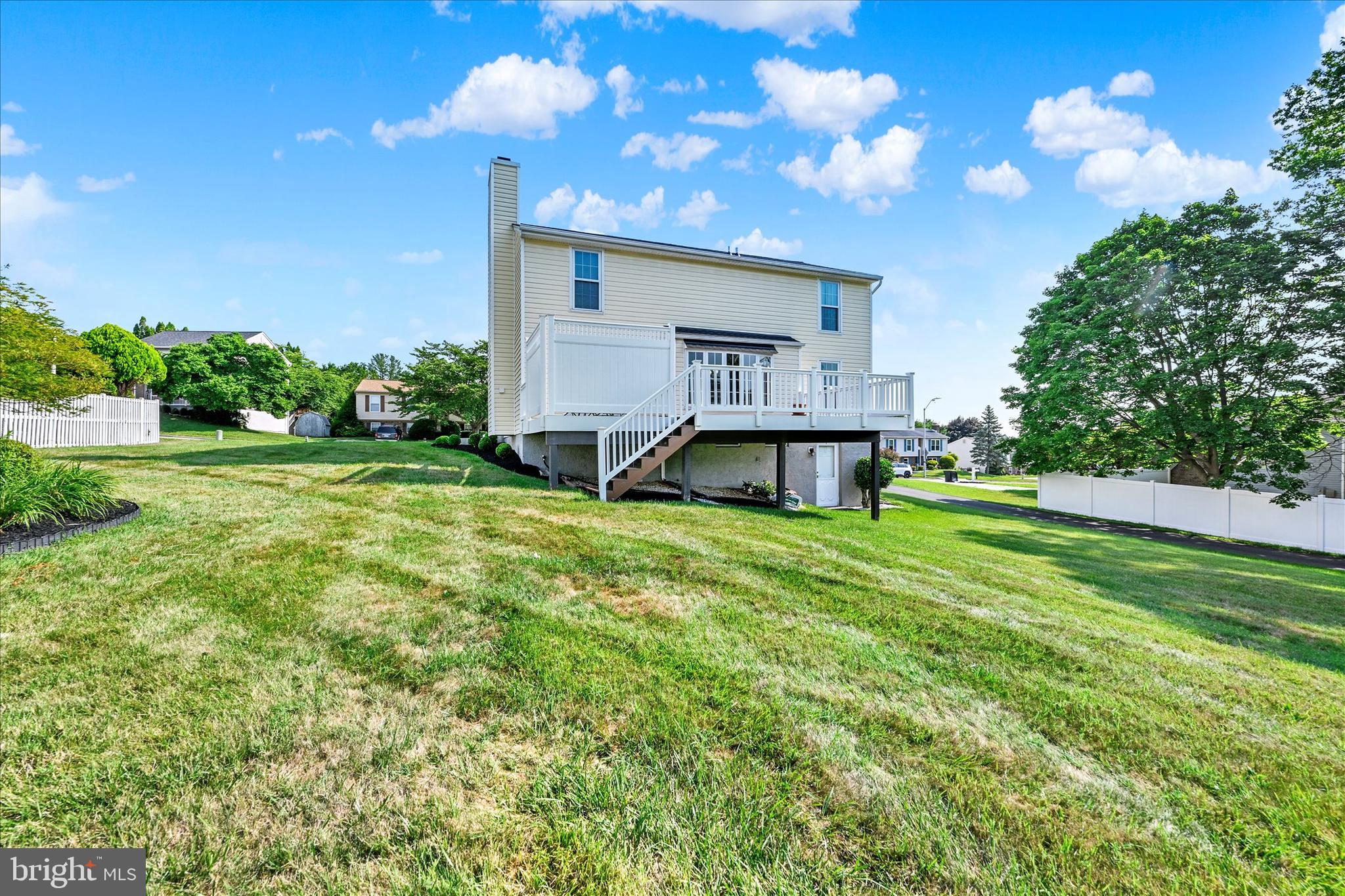 PINEDALE WOODS - Residential
