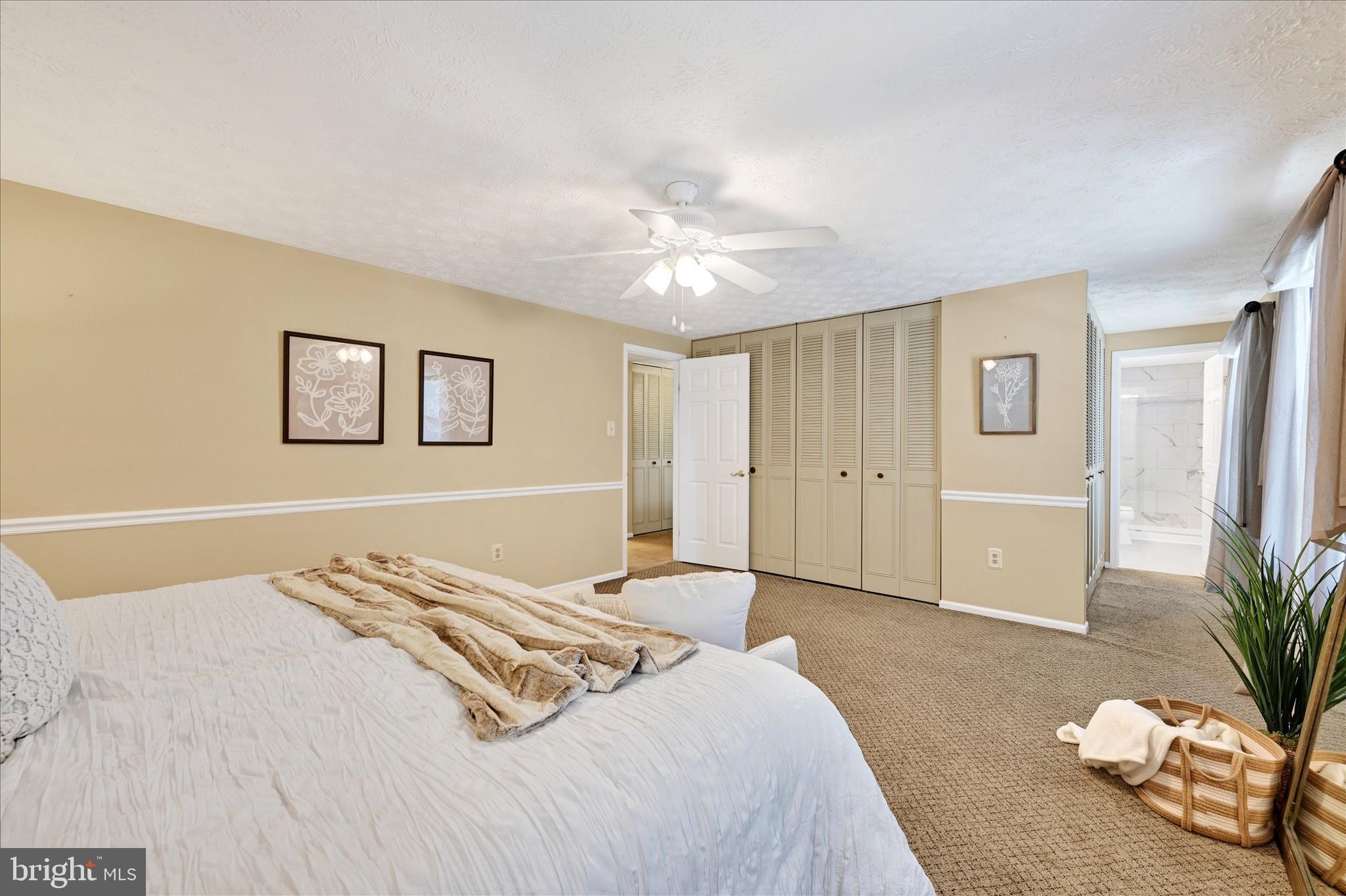 PINEDALE WOODS - Residential