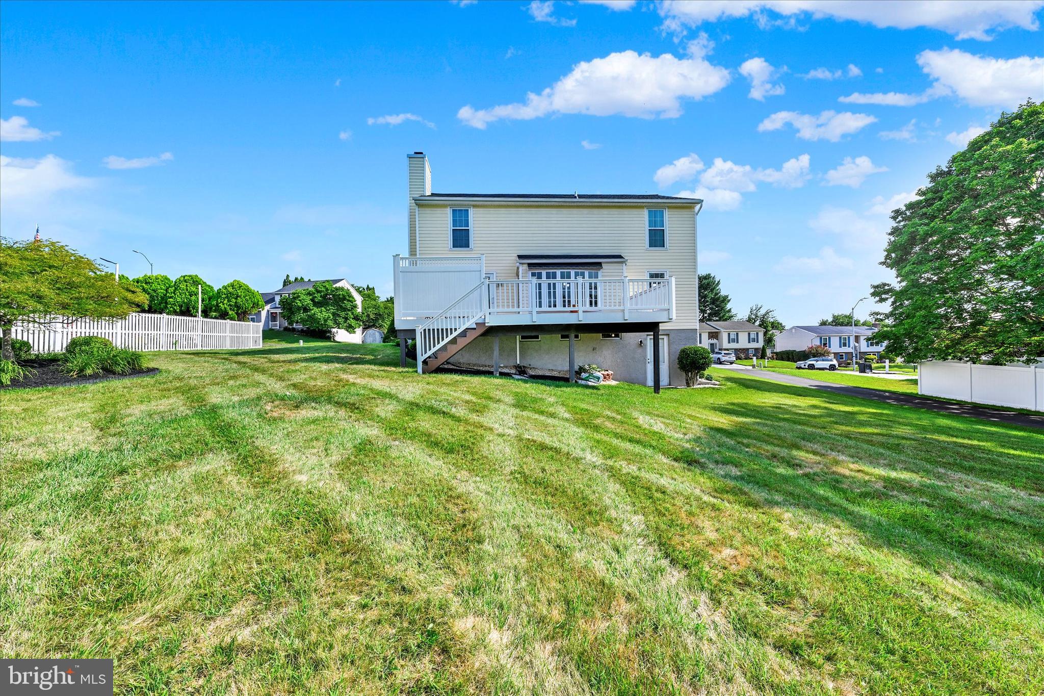 PINEDALE WOODS - Residential