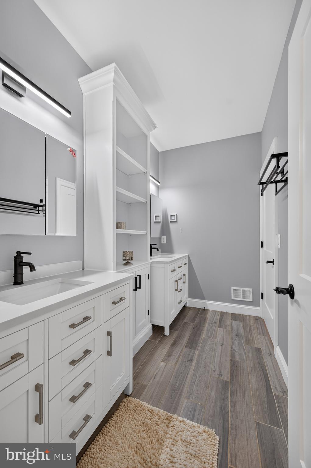 BOWLING VIEW - Residential