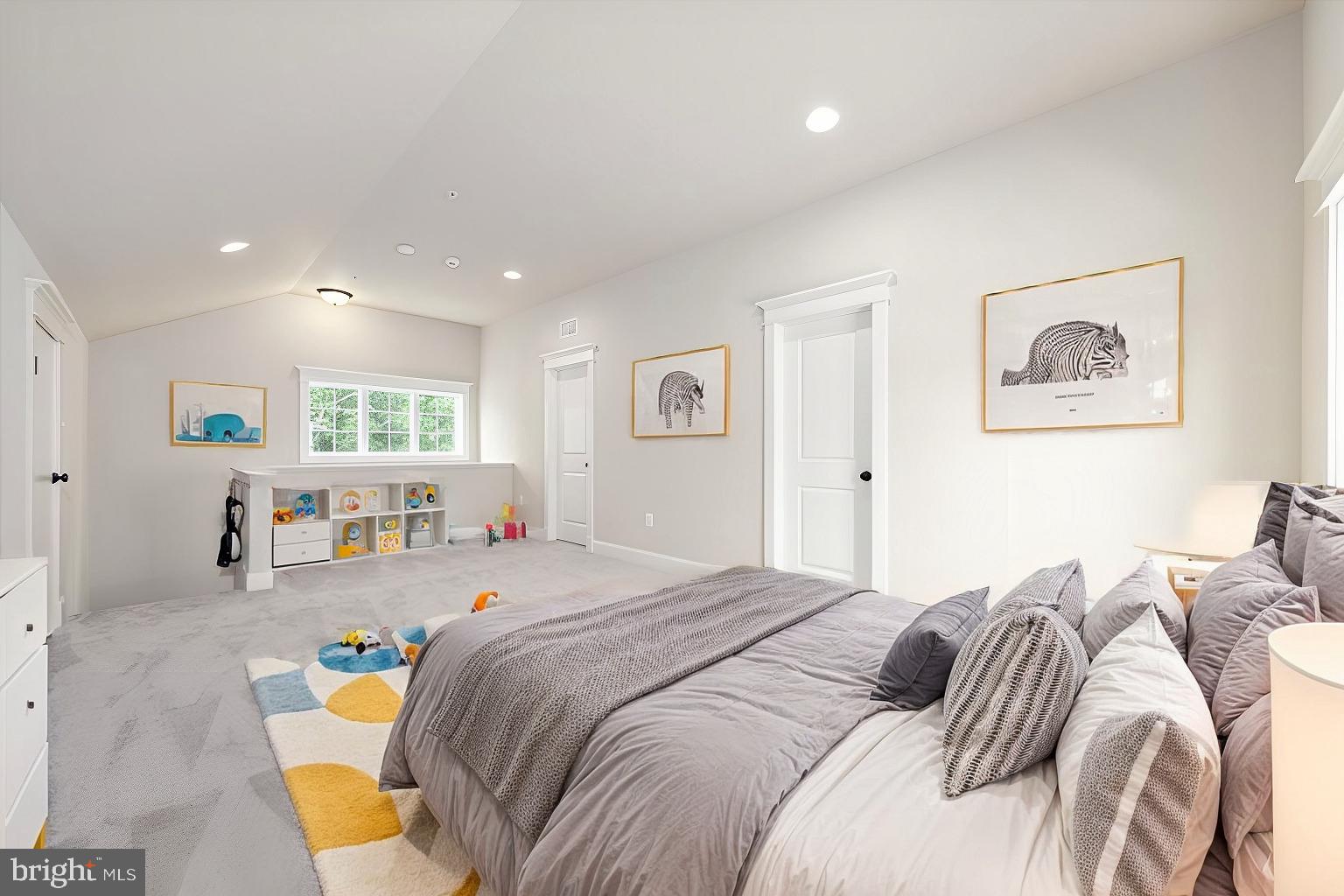 BATTERY PARK - Residential
