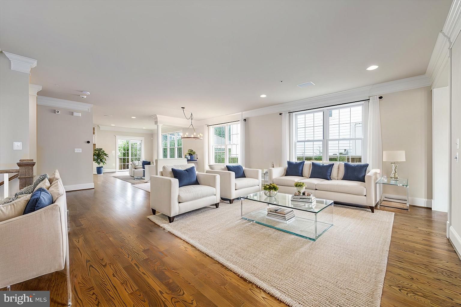BATTERY PARK - Residential