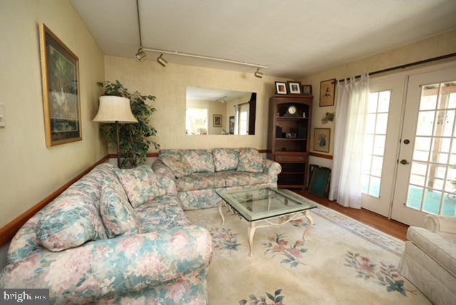NORTH CARROLL FARMS - Residential