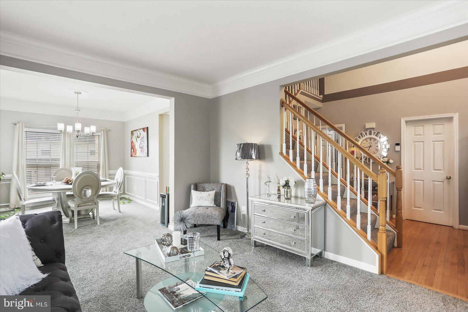 BROWNSTONE MANOR - Residential