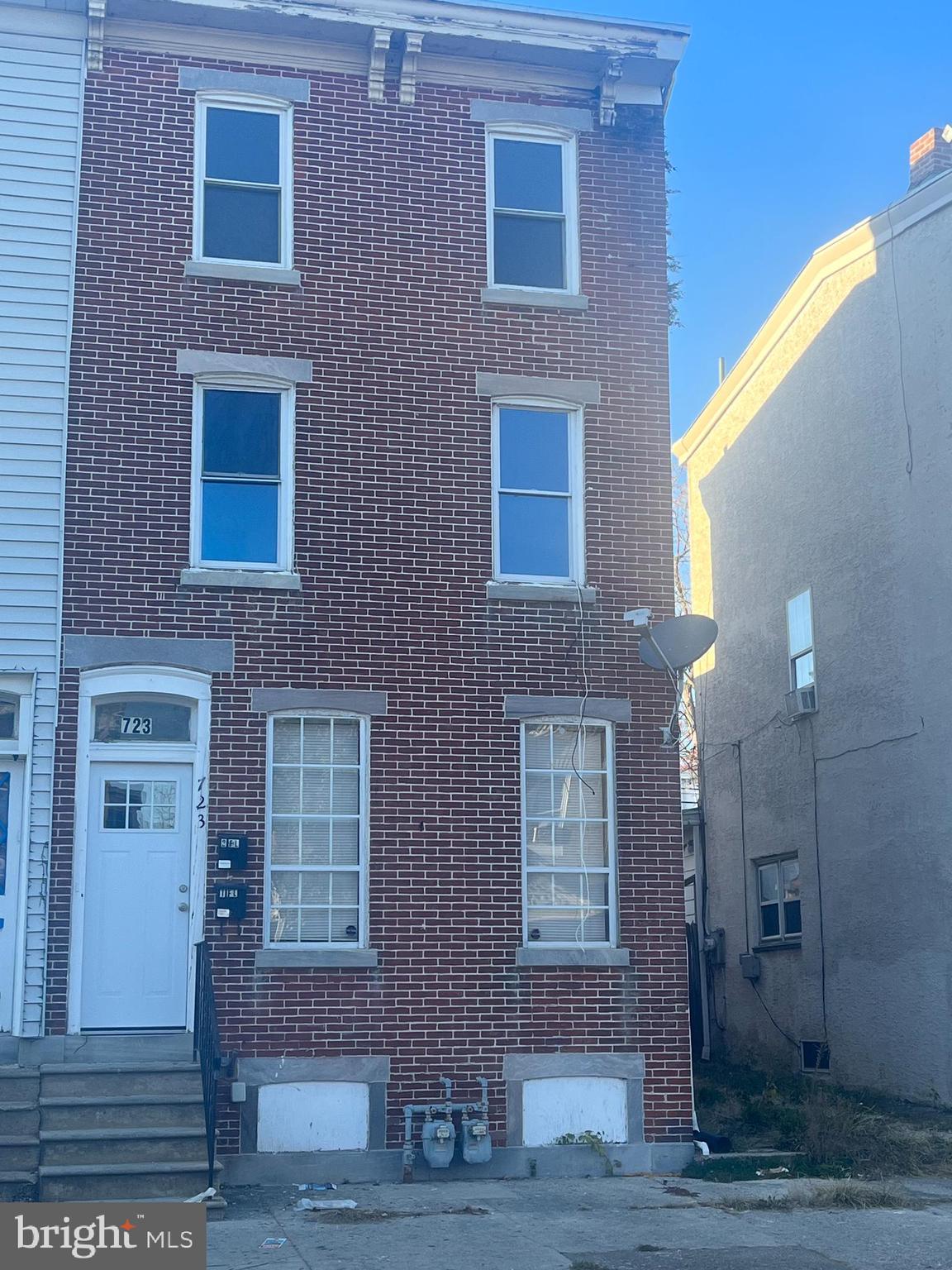 Charming three-bedroom apartment with a convenient location in the heart of Norristown Boro. The proximity to public transportation and major highways, as well as the short distance to King of Prussia and Philadelphia, makes it an attractive option for potential tenants.

The two-story layout, freshly painted interior, and updated kitchen and bathroom add to the appeal of the property. The spacious bedrooms and abundant natural light contribute to a comfortable living environment. The inclusion of two additional parking spaces in the rear, along with street parking in front, is a practical convenience for residents.

Prospective tenants should be aware of the application process, which includes completing the rent spree application, undergoing a background check, and a credit check. Additionally, it's important for applicants to have an income that is at least three times the rent. All individuals over the age of 18 must submit an application.

If you're interested in renting this apartment, be sure to gather all necessary documentation and information for the application process. It's always a good idea to schedule a viewing to get a firsthand look at the property and its surroundings before making a decision.