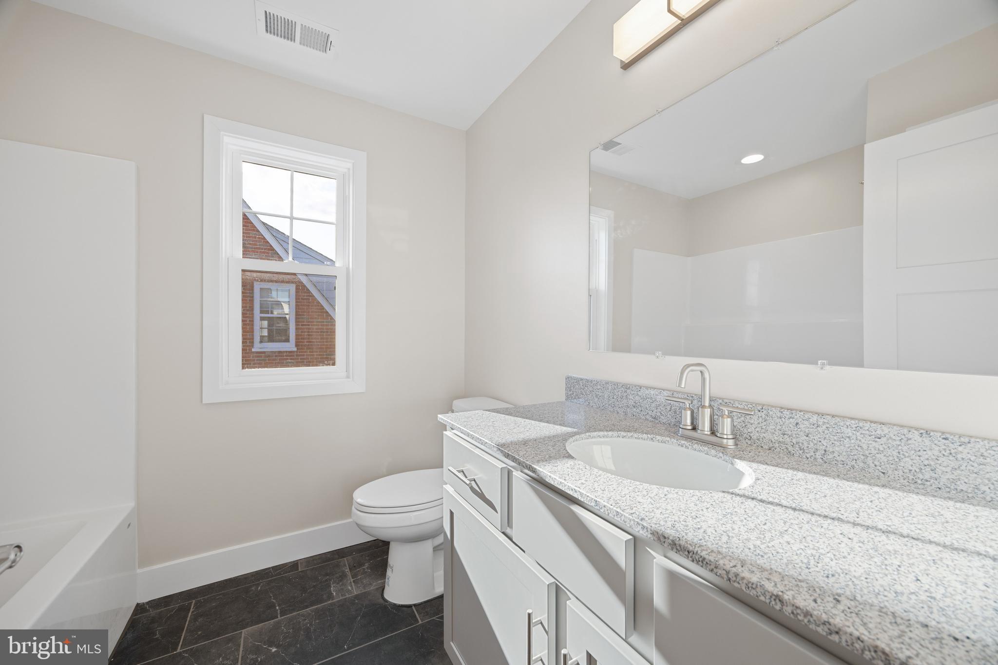 WINCHESTER CITY - Residential