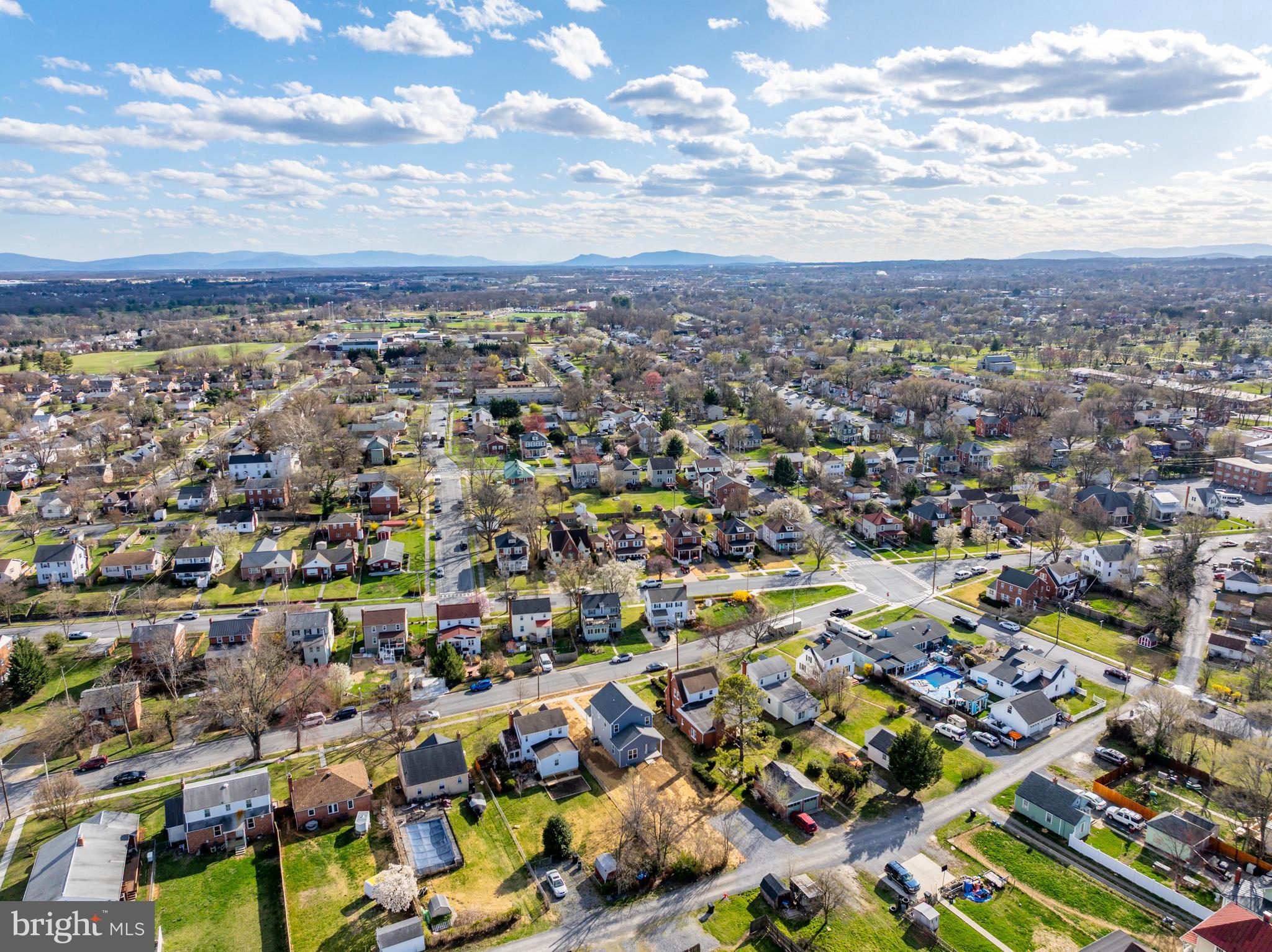 WINCHESTER CITY - Residential