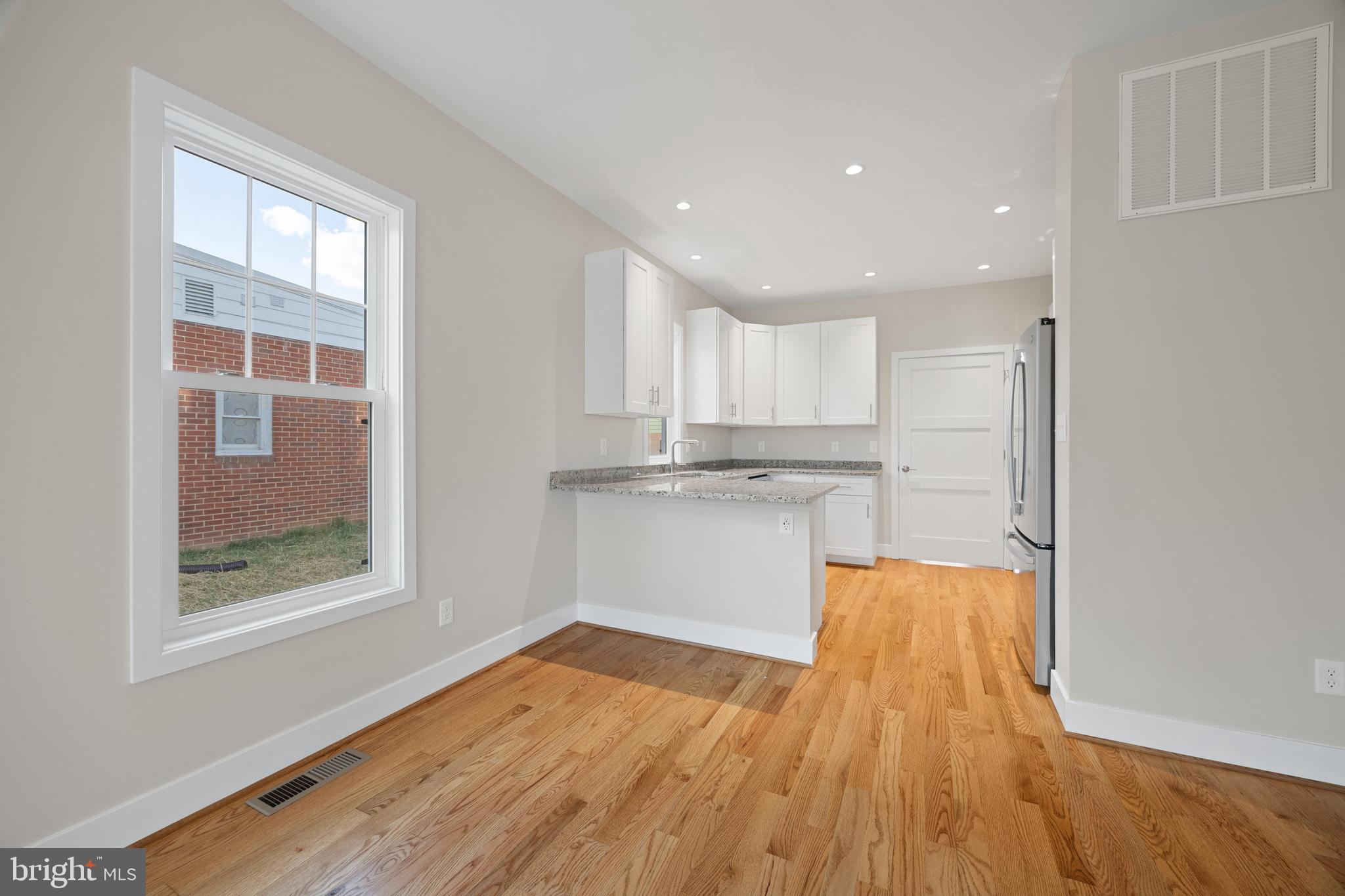 WINCHESTER CITY - Residential