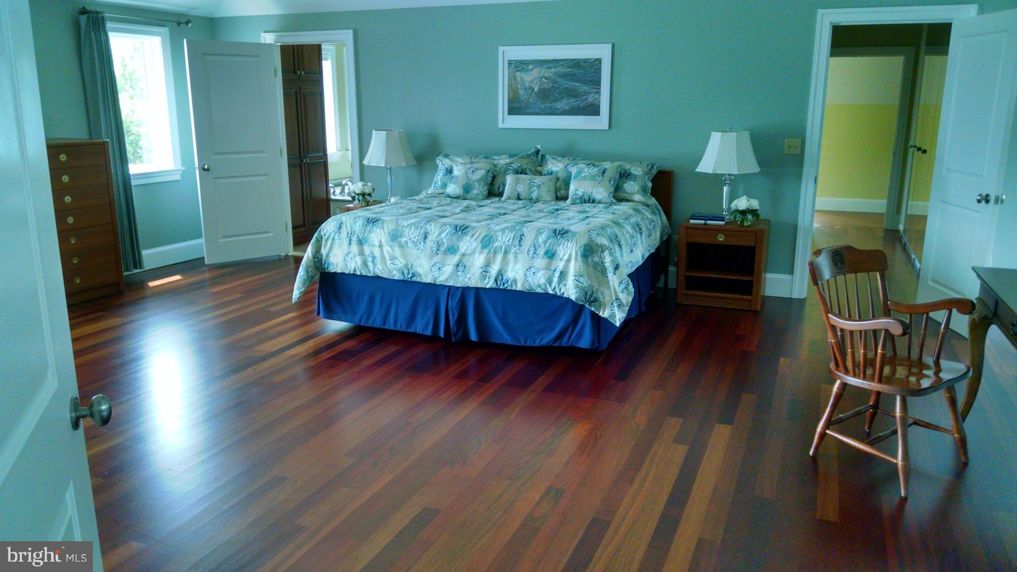 GOVERNOR GRASON MANOR - Residential