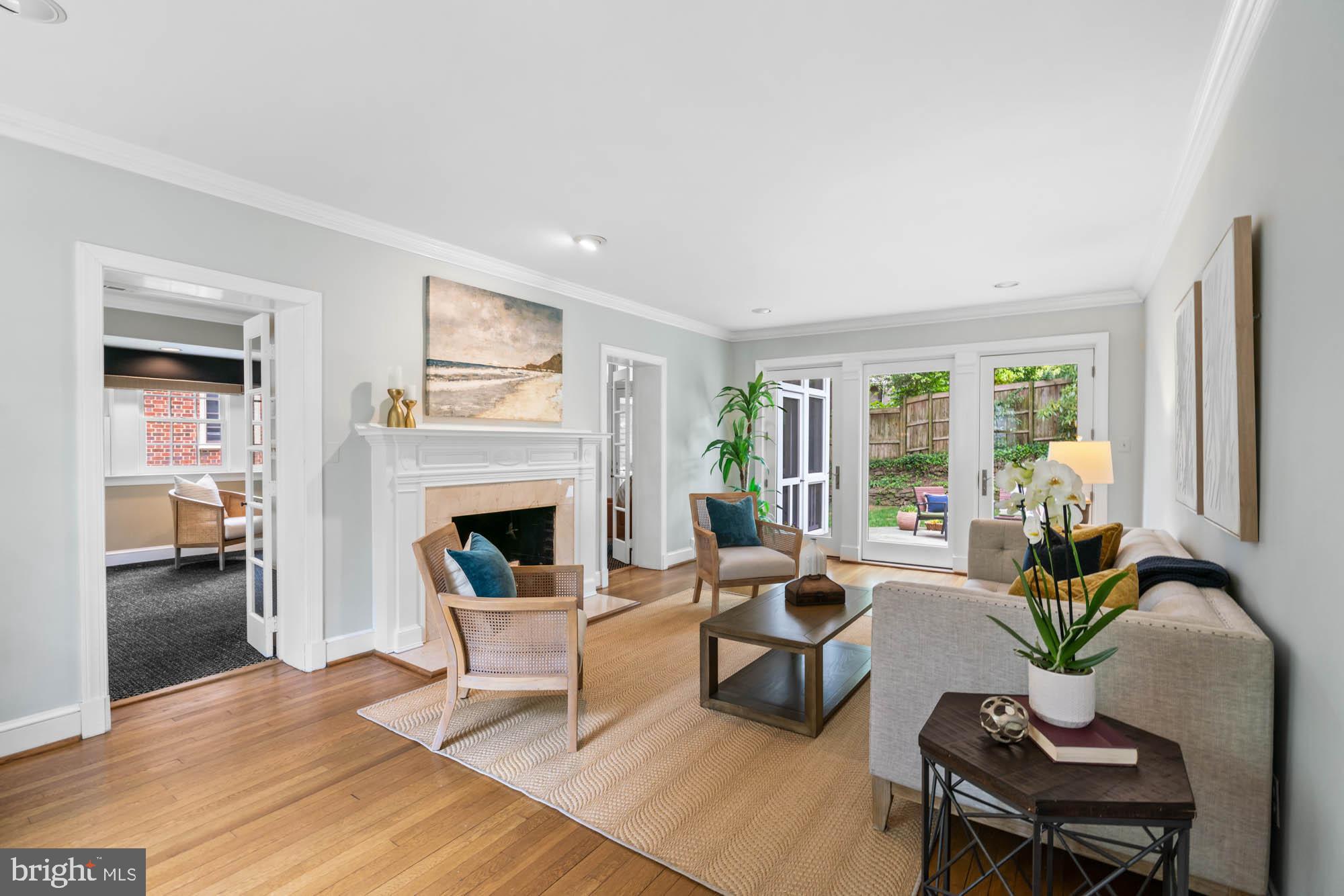 WESTMORELAND HILLS - Residential