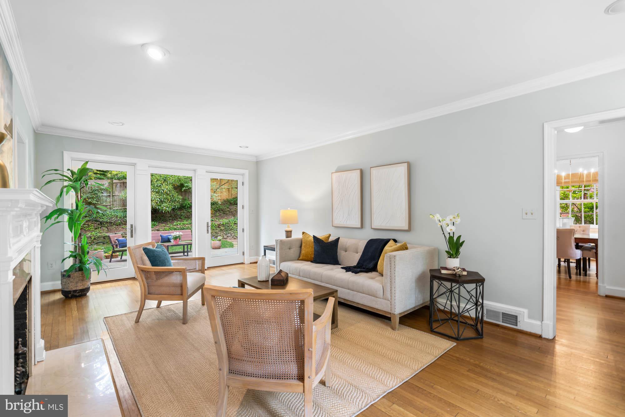 WESTMORELAND HILLS - Residential