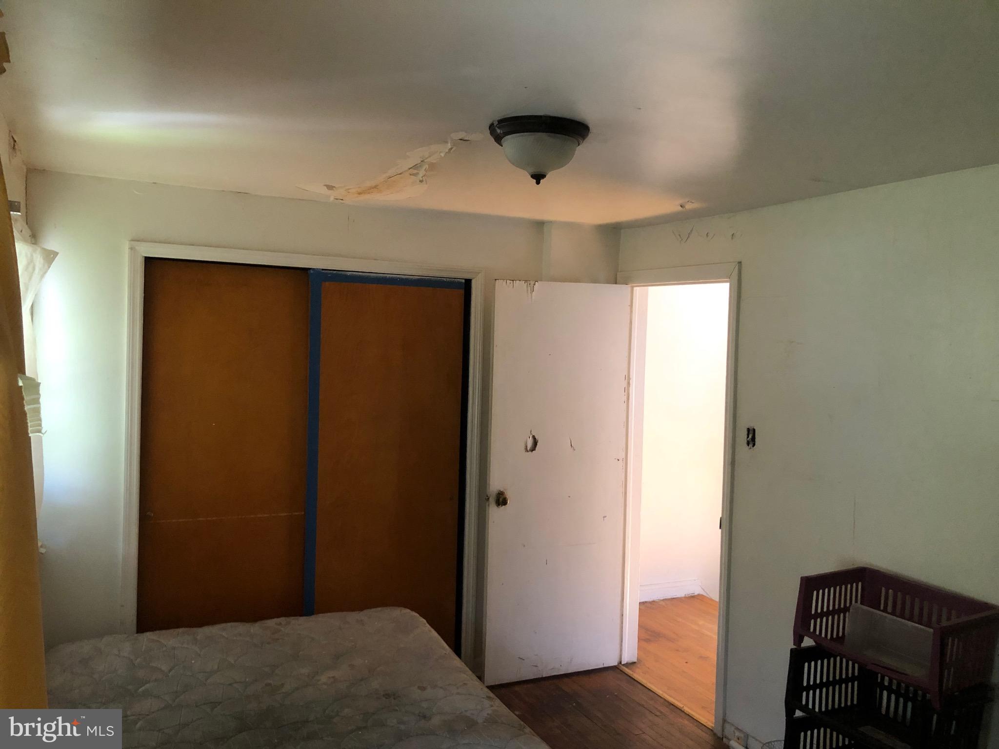 PHILADELPHIA (SOUTHWEST) - Residential