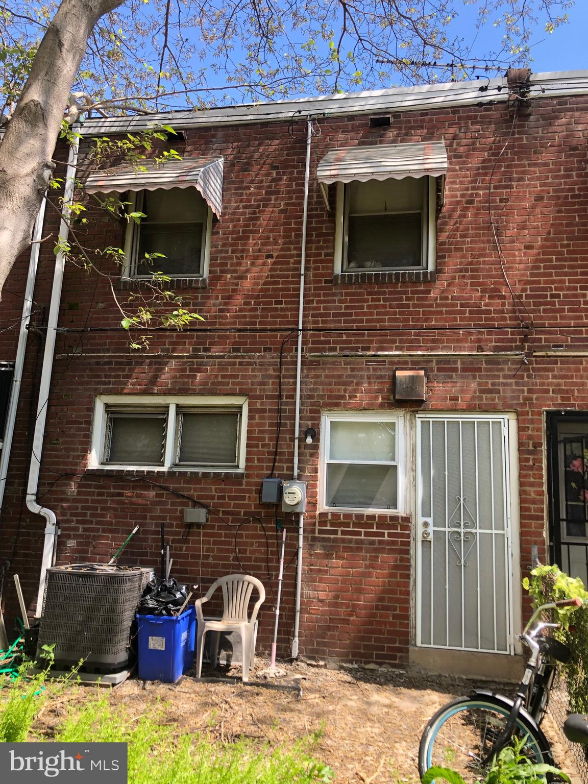 PHILADELPHIA (SOUTHWEST) - Residential