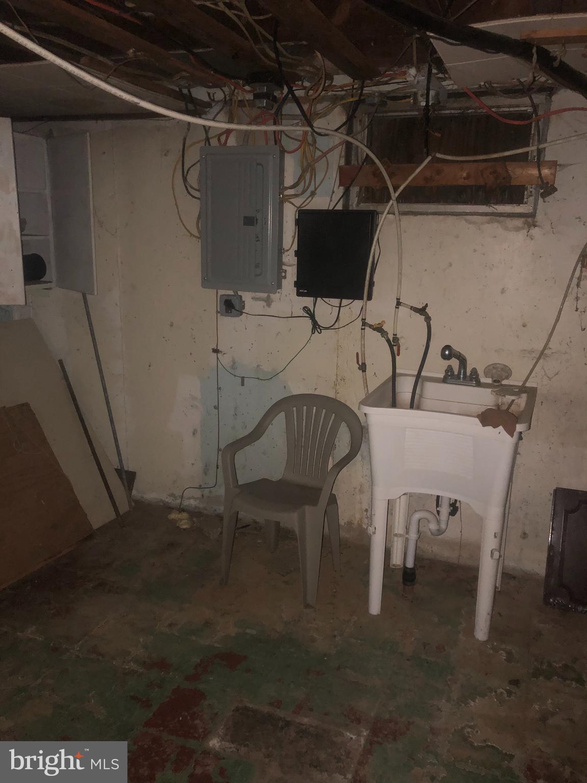 PHILADELPHIA (SOUTHWEST) - Residential