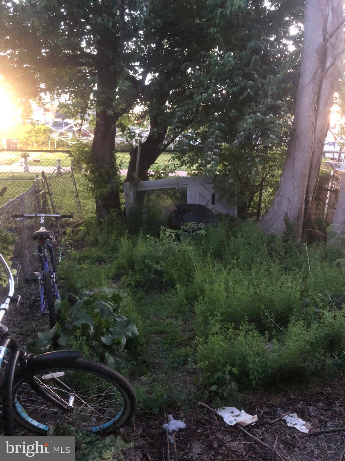 PHILADELPHIA (SOUTHWEST) - Residential