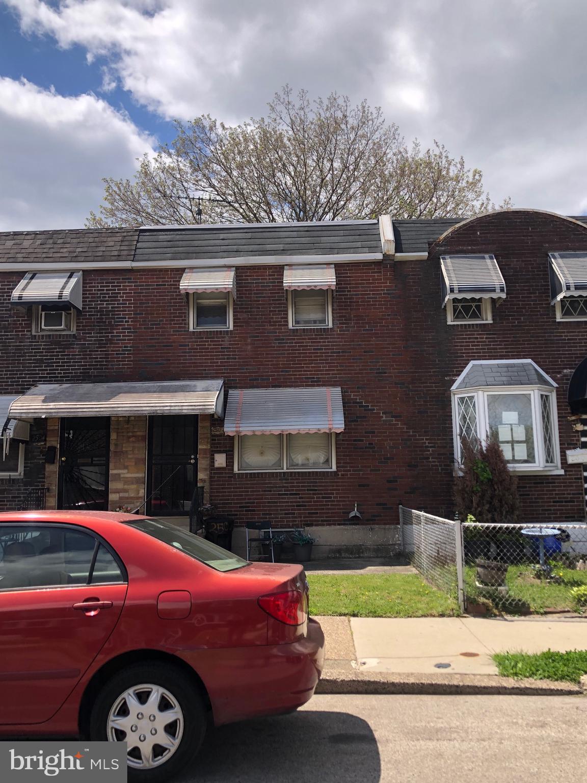 PHILADELPHIA (SOUTHWEST) - Residential