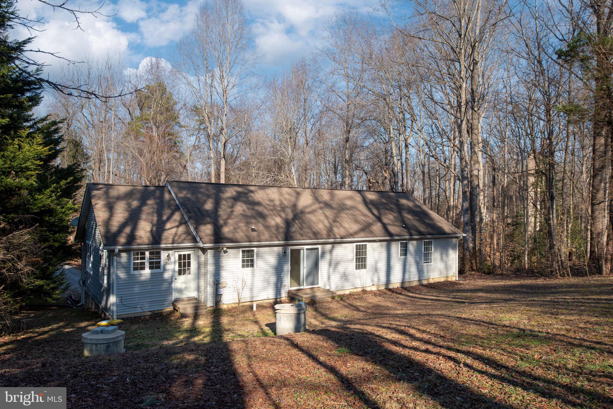 PRESIDENTIAL LAKES - Residential