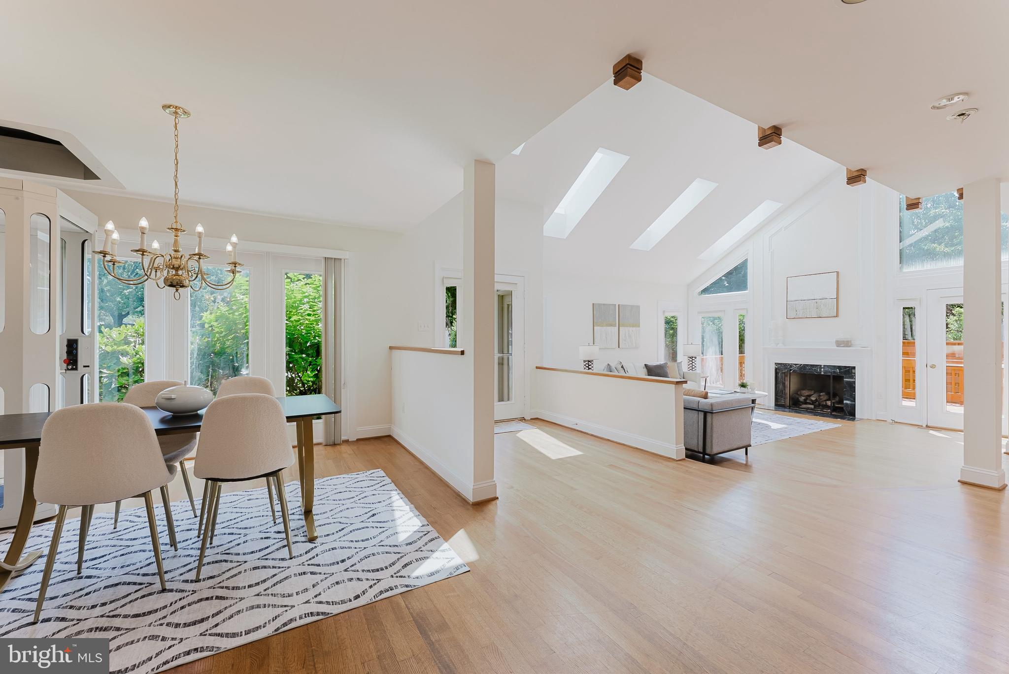 OAK MARR COURTS - Residential