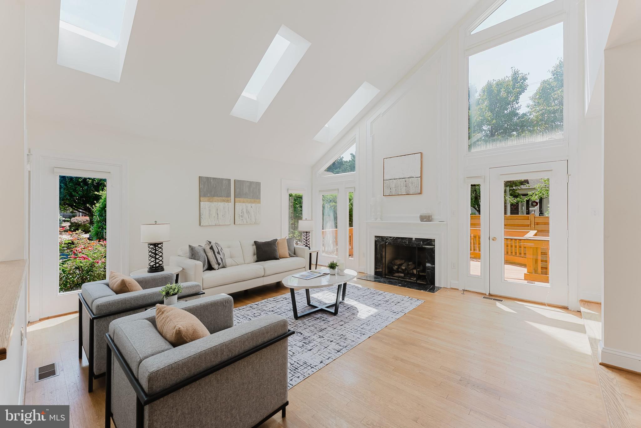 OAK MARR COURTS - Residential