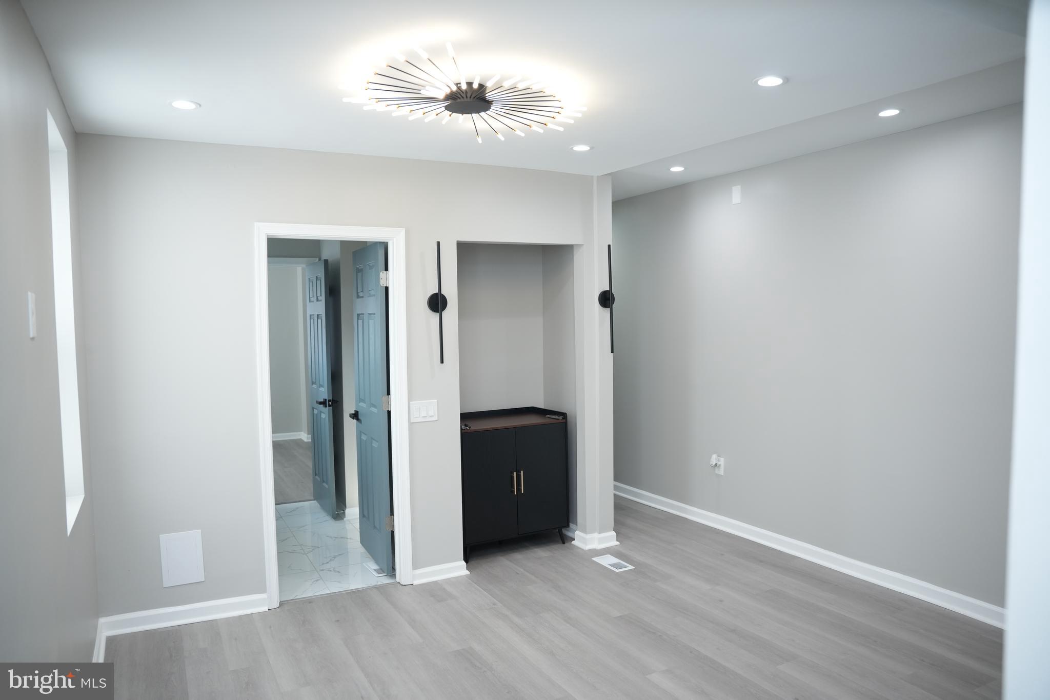 MCELDERRY PARK - Residential