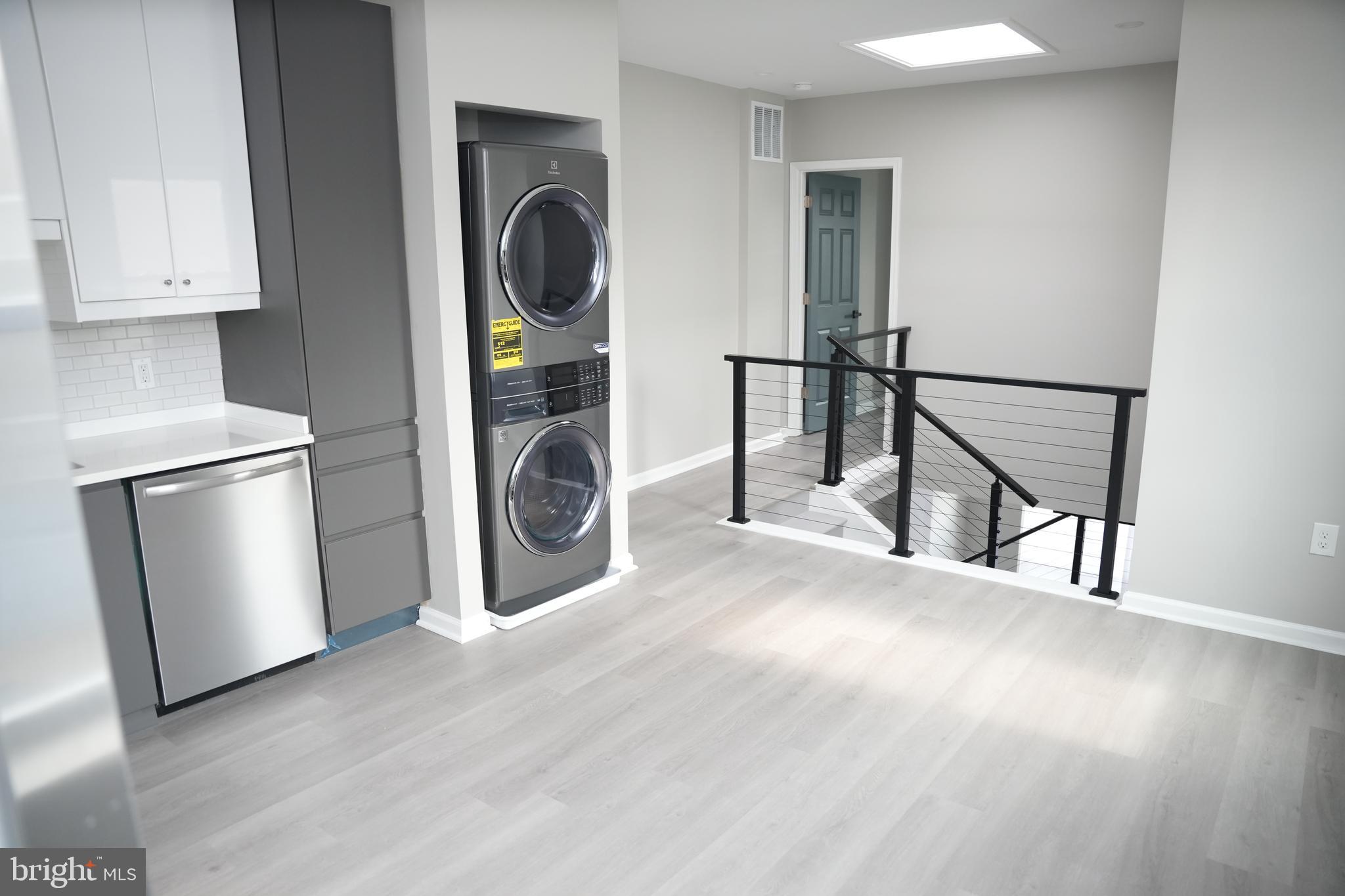 MCELDERRY PARK - Residential