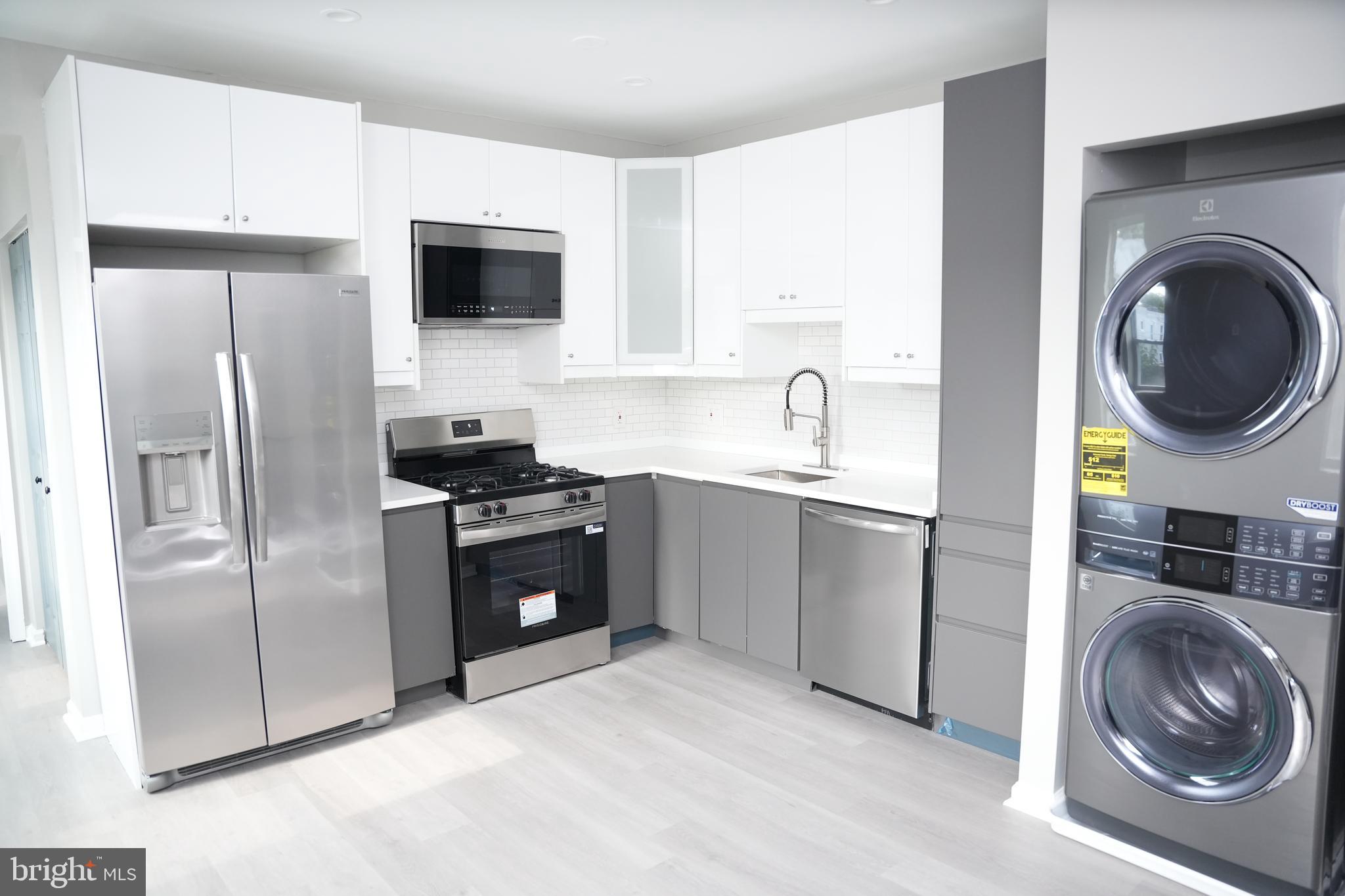 MCELDERRY PARK - Residential