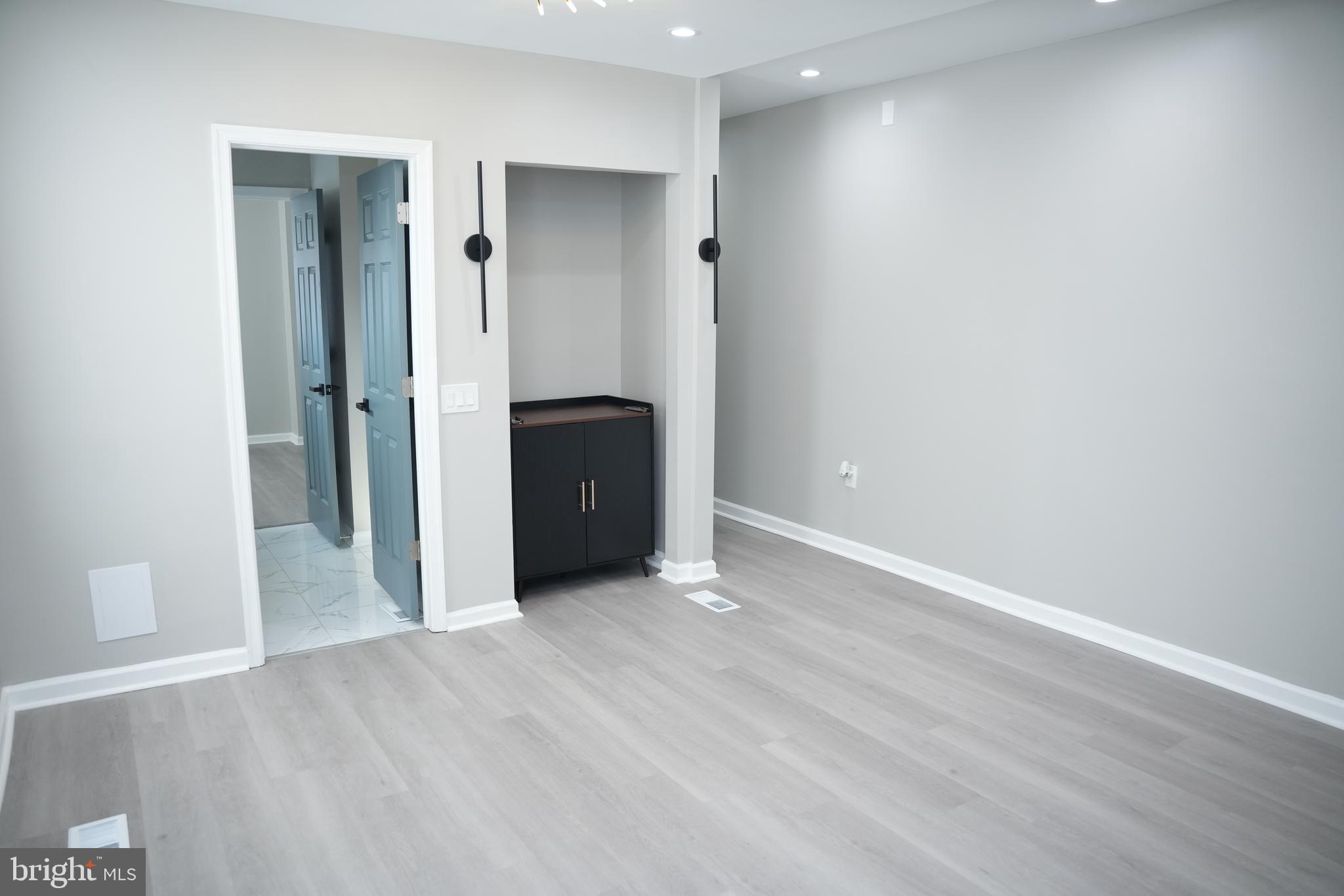 MCELDERRY PARK - Residential