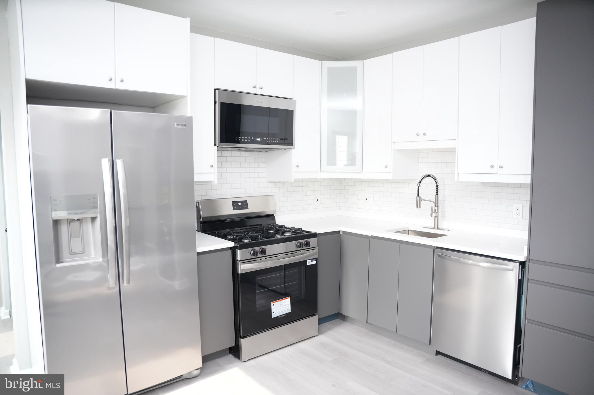 MCELDERRY PARK - Residential