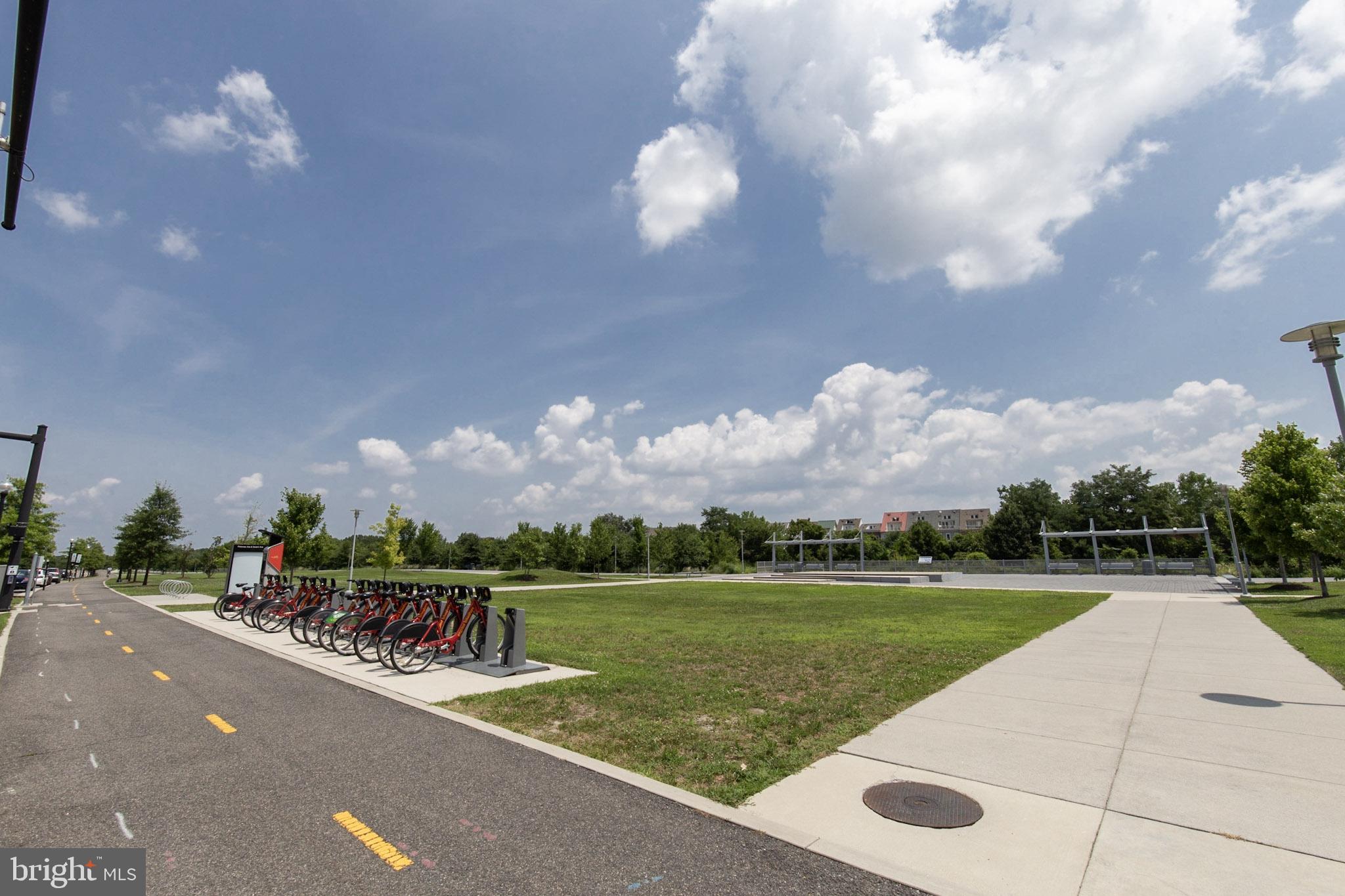 POTOMAC YARD - Residential