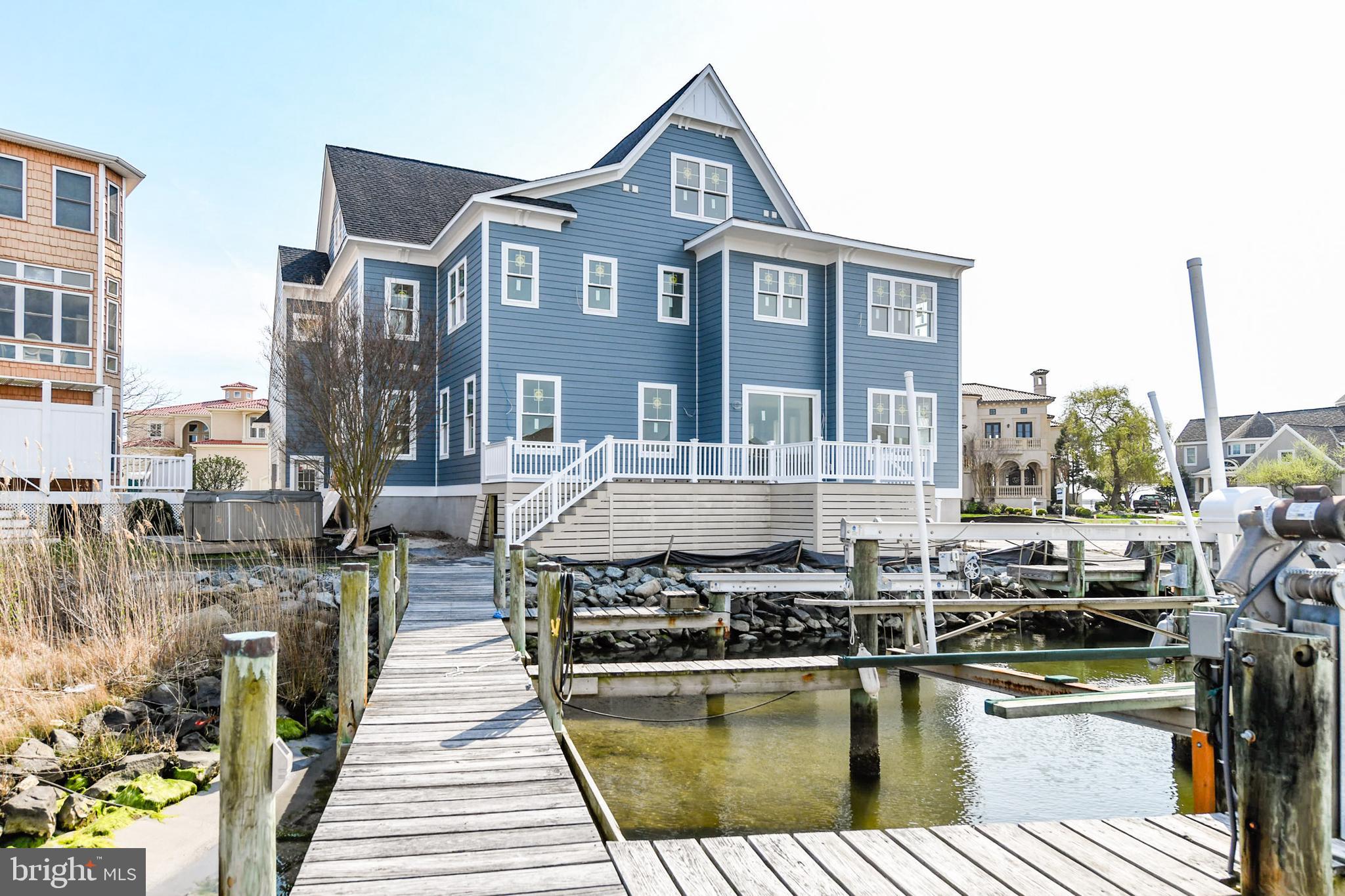 HERON HARBOUR - Residential