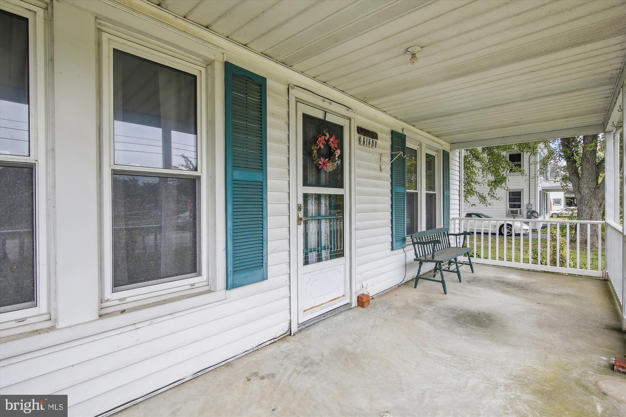 ROCK HALL - Residential