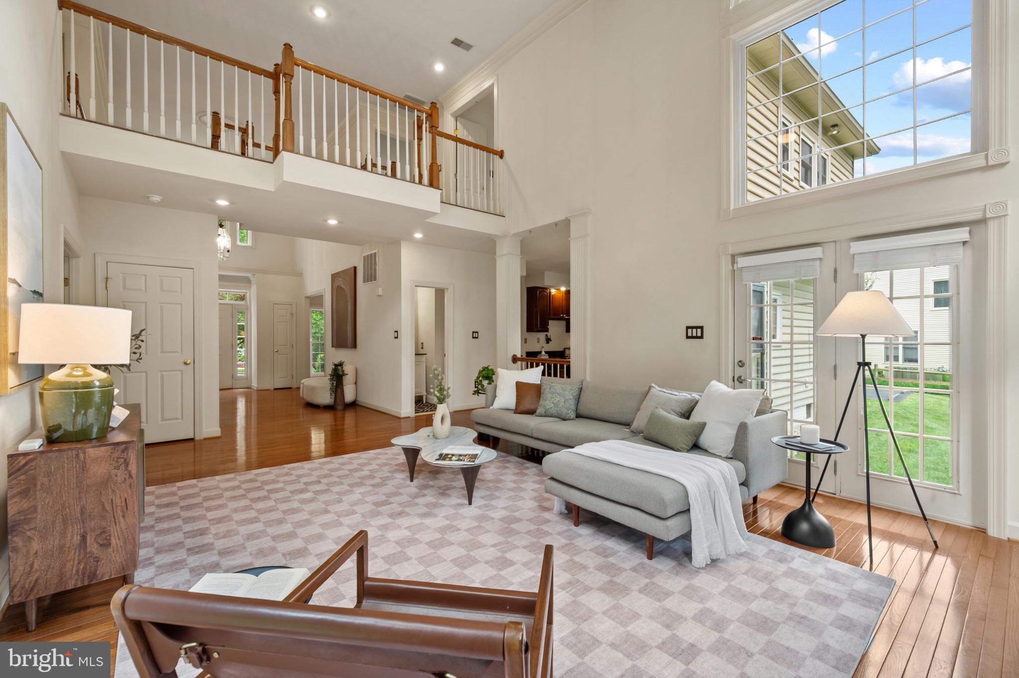 QUINCE ORCHARD KNOLLS - Residential