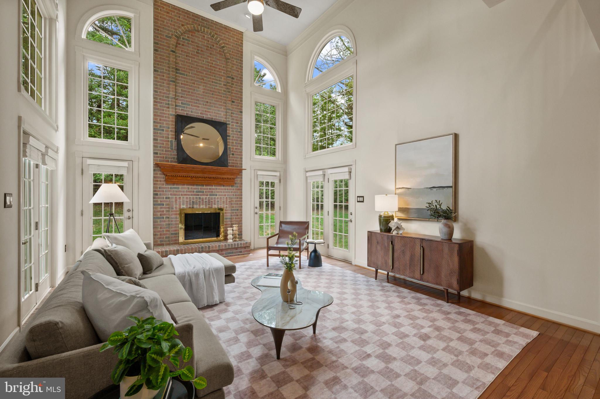 QUINCE ORCHARD KNOLLS - Residential