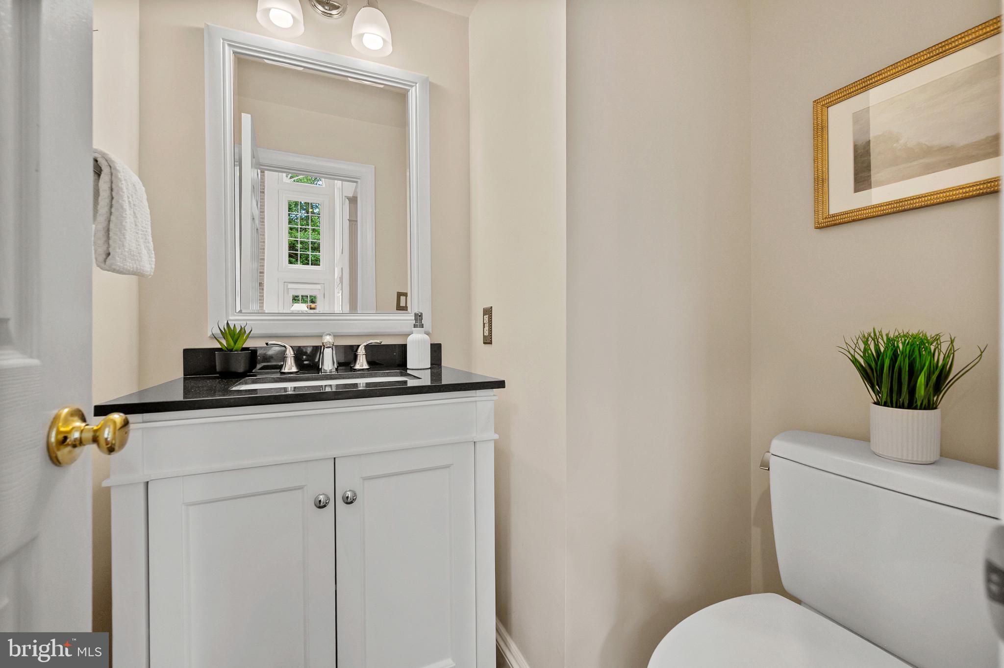 QUINCE ORCHARD KNOLLS - Residential