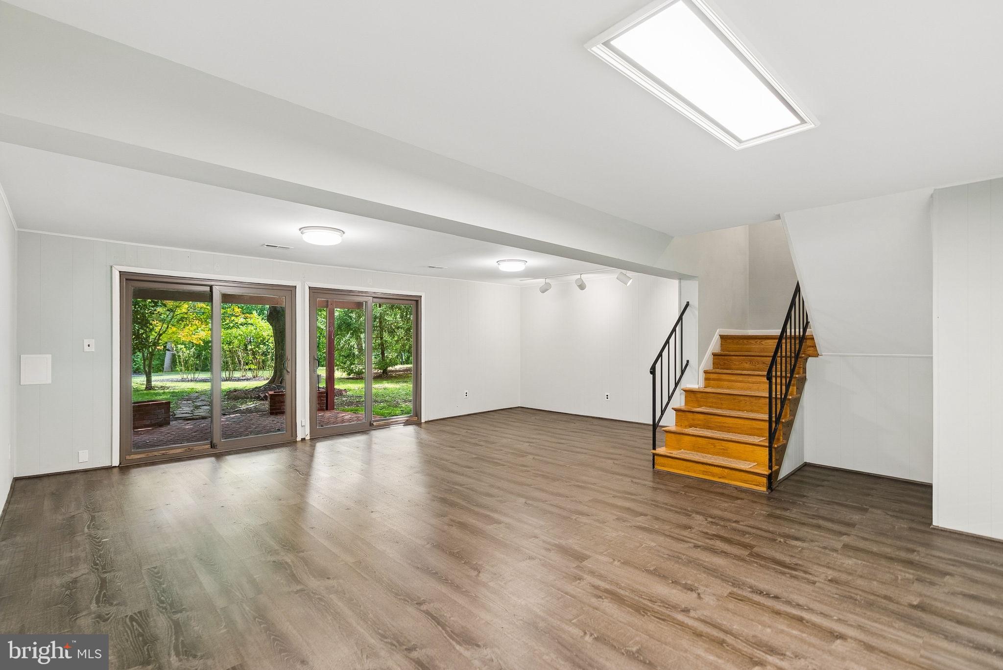 BUCKINGHAM MANOR - Residential